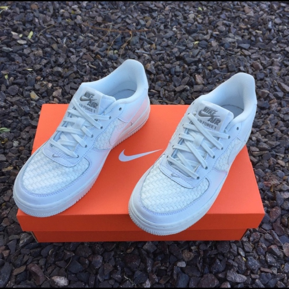 NWB Nike Air Force 1 Woven Sneakers